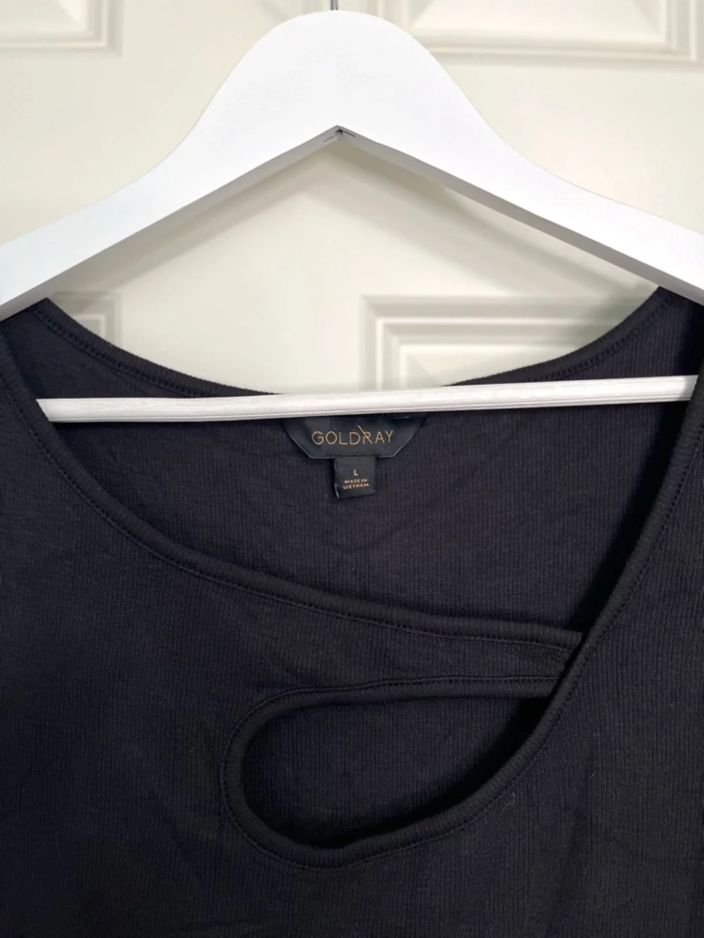 Goldray Asymmetrical Cold Shoulder Ribbed Top NWOT - Picture 4 of 6